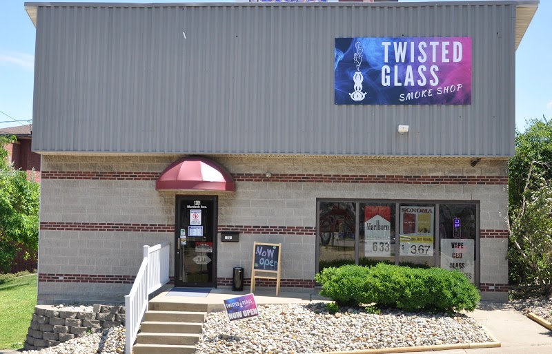 Twisted Glass Smoke Shop