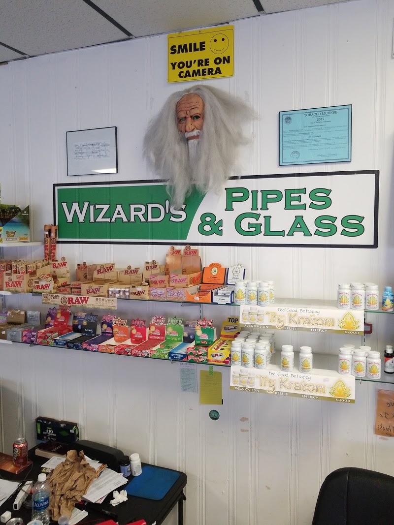 Wizard\'s Pipes and Glass